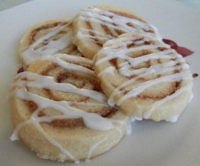 cinnamon roll cookies