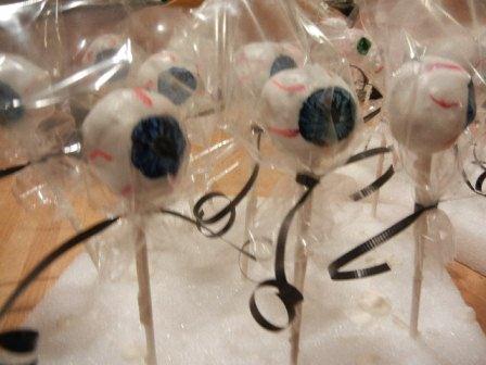 how to make cake pop eye balls for halloween