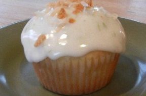 coconut lime muffins1