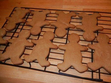 easy homemade gingerbread cookies