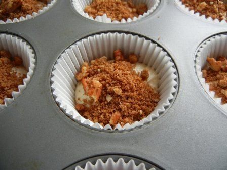 Cinnamon Coffee Cake Cupcakes