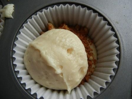 Cinnamon Coffee Cake Cupcakes