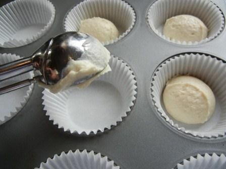 Cinnamon Coffee Cake Cupcakes