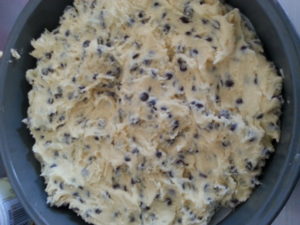 chocolate chip cookie cake recipe easy