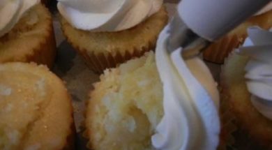 pineapple cupcakes 16