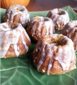 Pumpkin Ginger Bundt Cake (minis!) – The Perfect Fall Treat!