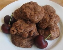 chocolate cherry cookies