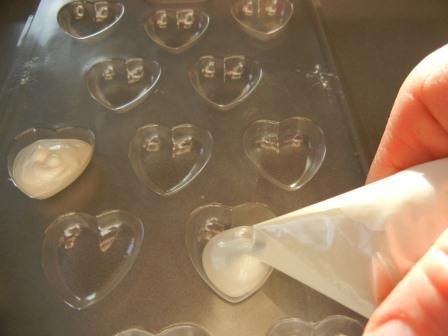 how to make chocolate heart decorations