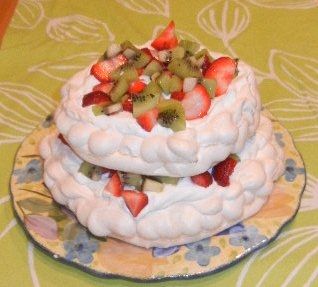 Make a Meringue Pavlova